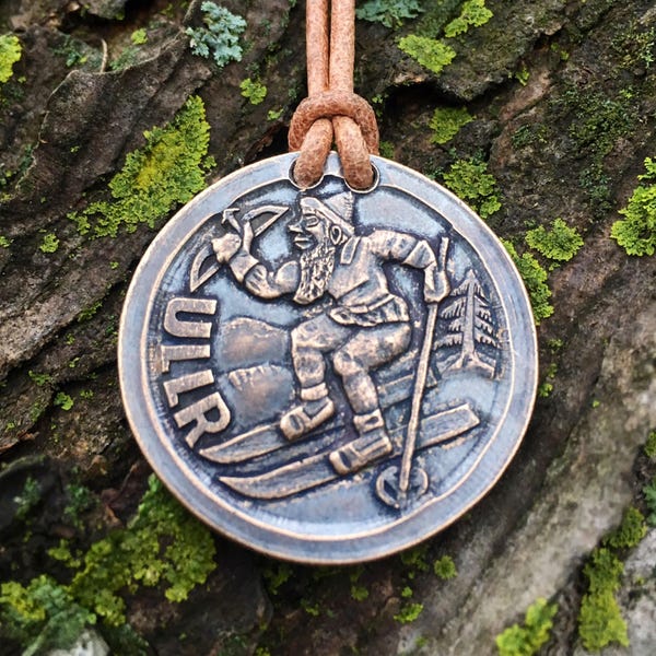 Ullr / Vegvisir Bronze and Leather Necklace