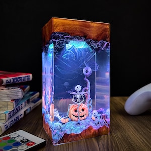Skeleton Pumpkin Throne Resin Lamp: Spooky Halloween Skull Decor