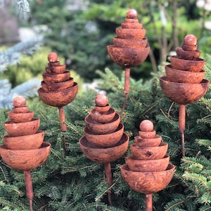 Rusty flowers set of 6, Garden stakes garden decor, Metal garden decor, Metal yard art, Outdoor metal decor, Rusty metal garden sculpture