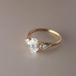 Oval Moissanite Three Stone Engagement Ring | 2.10CT Cathedral Trellis Setting | Pear Side Stones | Vintage Wedding Ring