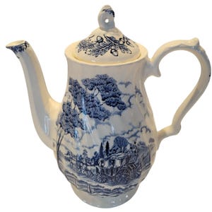 Myott Royal Mail Staffordshire Ware English Blue White Ceramic Coffeepot Vtg 10&quot;