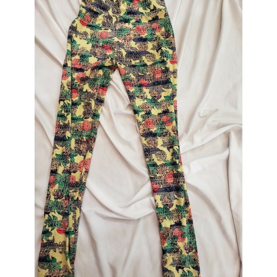 One Size LuLaRoe OS leggings floral tribal print … - image 1