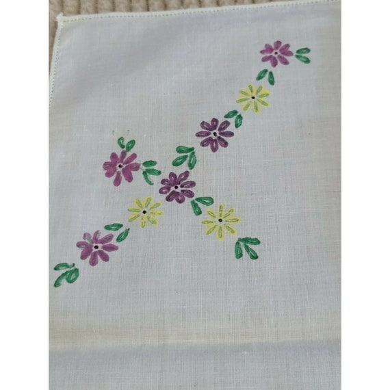 Vtg white cotton handkerchief hand painted flower… - image 4