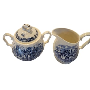 Myott Ceramic Royal Mail Staffordshire English Ware Creamer & Sugar Bowl Set Vtg