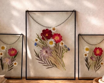 Pressed Flower Wall Art: Botanical Set in Matte Black Frames