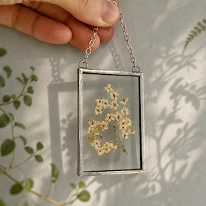 Mini marco de flores - Arte con flores prensadas, atrapasoles floral, pequeño regalo para ella