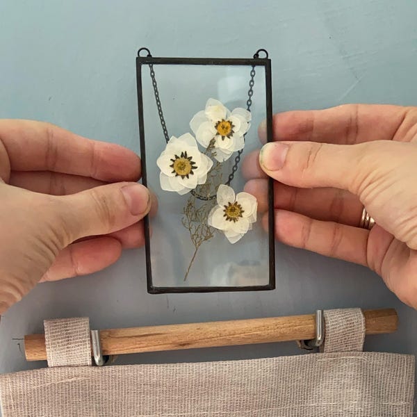 Pressed Flower Frames – Botanical Wall Art, Stained Glass Decor