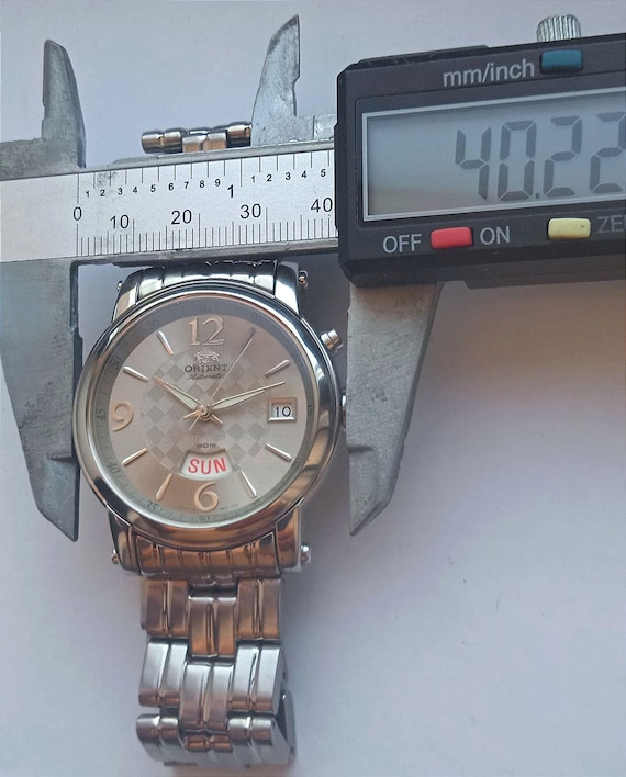 Orient Automatic Watch Tinanium Day/Date Silver D… - image 8