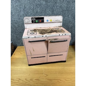 Wolverine Pink Stove - Etsy