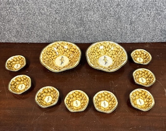 ヴィンテージ〜プランターズ ミスターピーナッツ〜ブリキ製サービングボウル2個と前菜ボウル8個