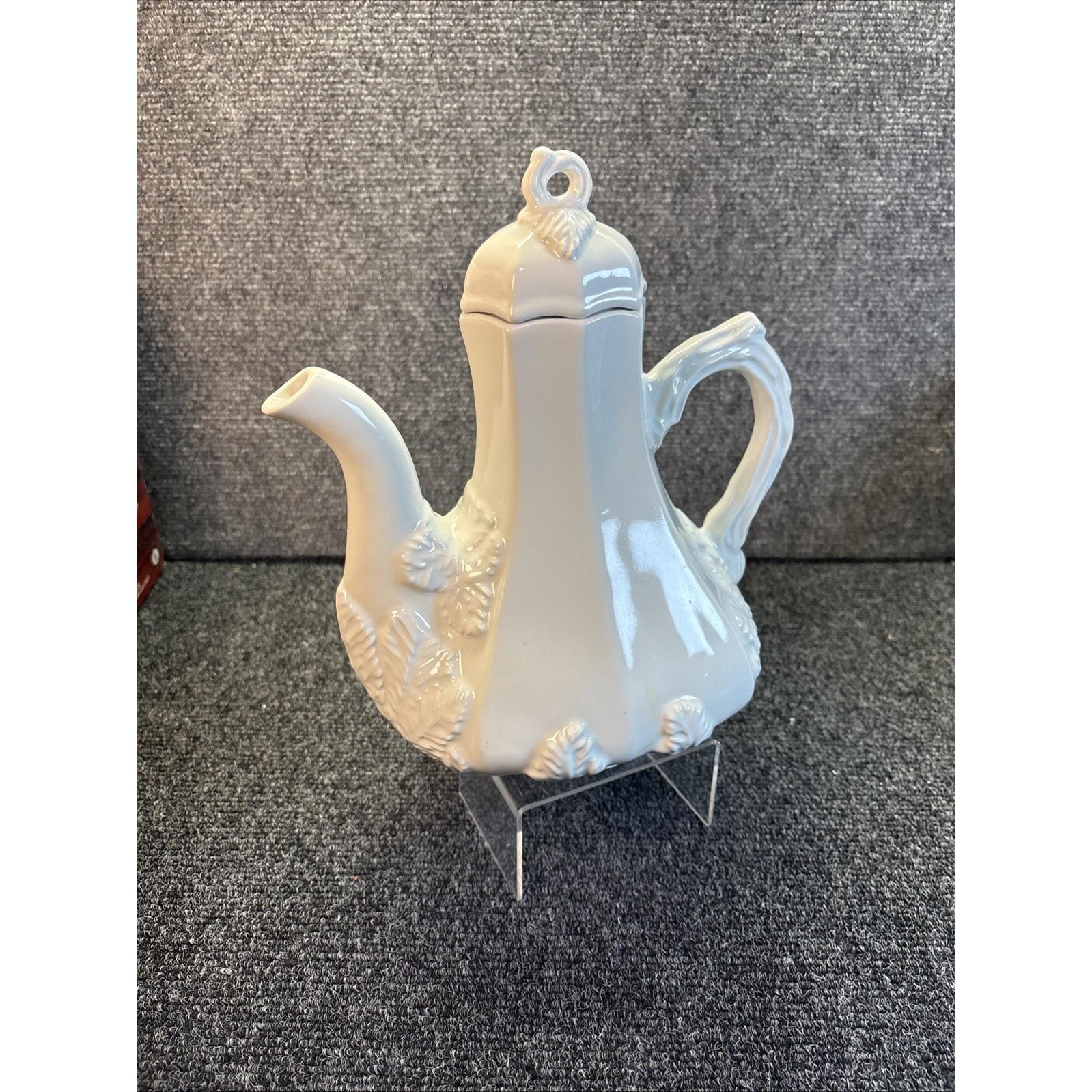 Vtg~red Cliff~ironstone~white Pitcher/embossed Leaves Coffee/tea