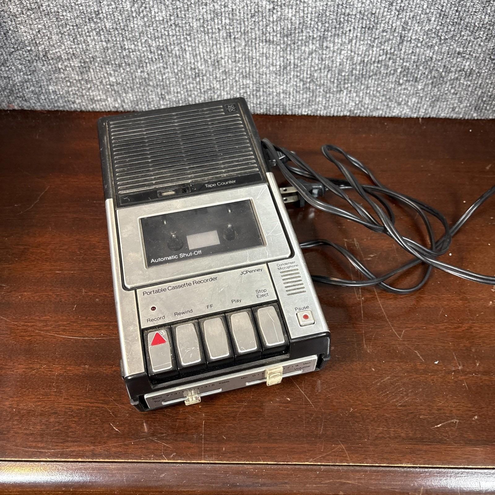JC Penney Portable Cassette Recorder Player Model No. 681-6531