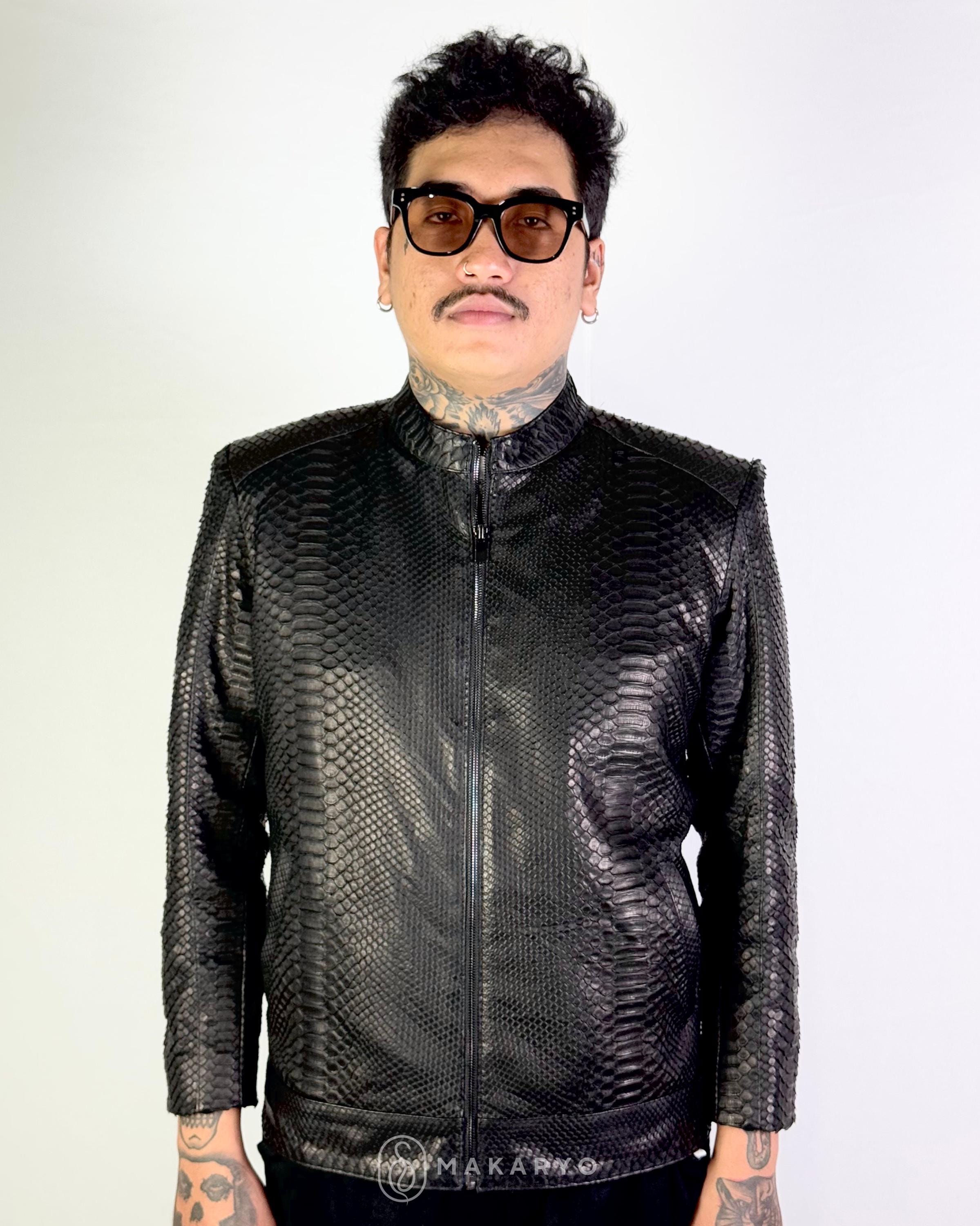 Man's python jacket - Etsy 日本 Man's python jacket - Etsy 日本