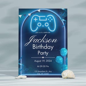 Bearbeitbar Videospiel-Geburtstagseinladung | Level Up Party einladen für Jungen | Neon Blaues Gamer Theme | Digitale Arcade Vorlage