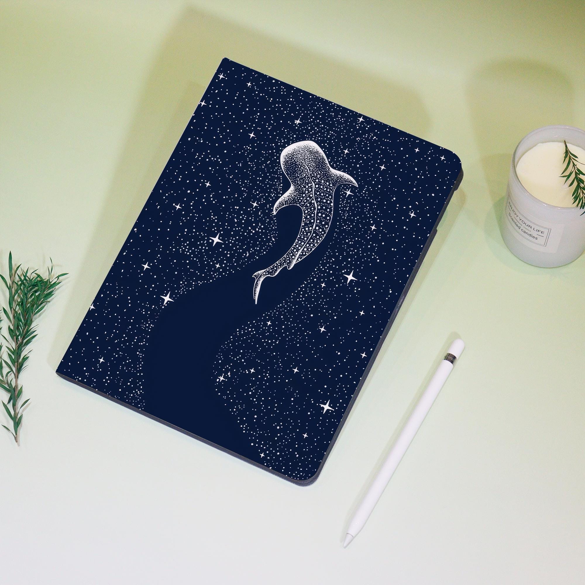 A Whale Shark iPad Personalized Case For iPad Air 3/4/5/6,iPad 10/9/8, iPad 9.7" 10.2" 10.9" 11" 12.9'',iPad Mini 6/5,iPad pro2022 2024Case