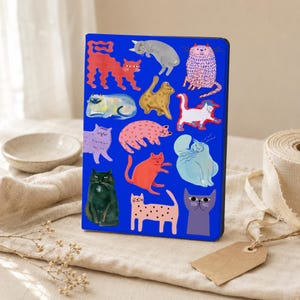Funda personalizada con collage de gatos para iPad Air 3/4/5/6, iPad 10/9/8, iPad 9.7", 10.2", 10.9", 11" y 12.9", iPad Mini 6/5, iPad Pro 2022 y 2024.