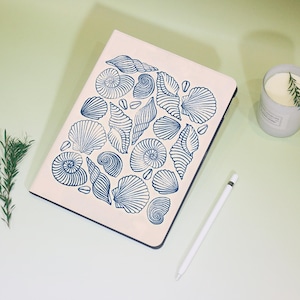 Seashell Pattern iPad Personalized Case For iPad Air 4/5/6,iPad 10/9/8/7 ,iPad 9.7&quot; 10.2&quot; 10.9&quot; 11&quot; 12.9&#39;&#39;,iPad Mini 7/6，iPad Pro 2024 Cover