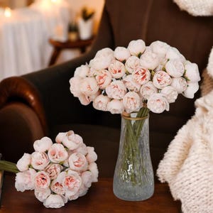 27 本のピンクのバラと牡丹の花束 – 家や結婚式の装飾に最適な人工シルクフラワー