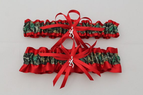Red and Camouflage Wedding Garter Set With Deer Deco, Mossy Oak, Bridal  Garter (your Choice, Single or Set)