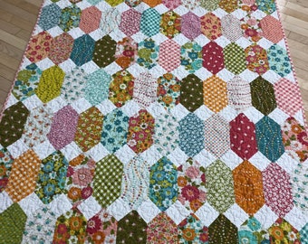 Baby Crib Quilt in pink, green, cream, blue, yellow, orange — Flower Poweer fabric — retro 1970