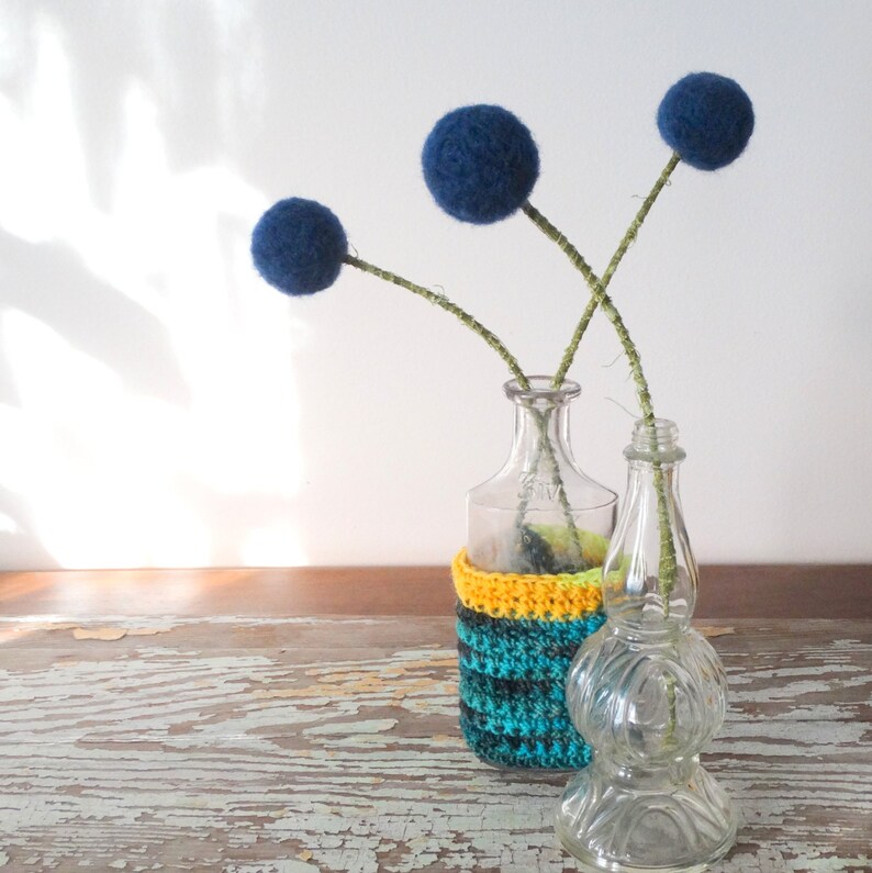 Navy blue pom pom Flowers. Blue Craspedia. Wool pompoms. Etsy