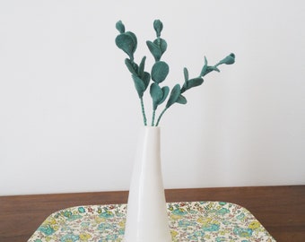 Wool Felt Green Eucalyptus Stems - Simple Minimalist Vase Filler - Faux Greenery - Felt Plant