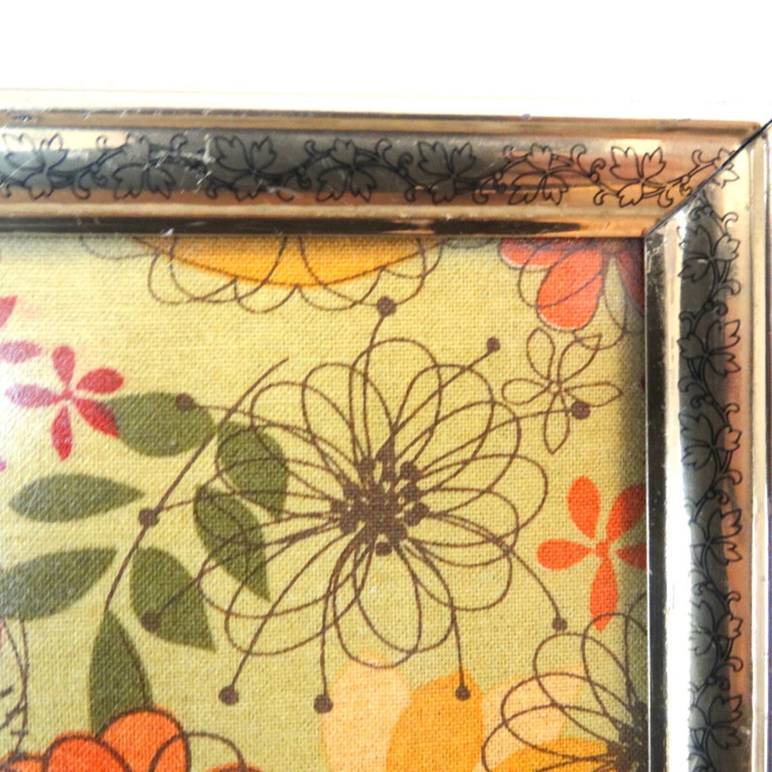 Gold Picture Frame Simple Goldtone Vintage 5 X 7 Picture Etsy