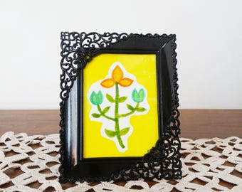 Pequeño marco de fotos de metal negro - Marco de filigrana ornamentada de 2 1/2 x 3 1/2 pulgadas - Marco rectangular vacío con cristal - Marco tamaño cartera