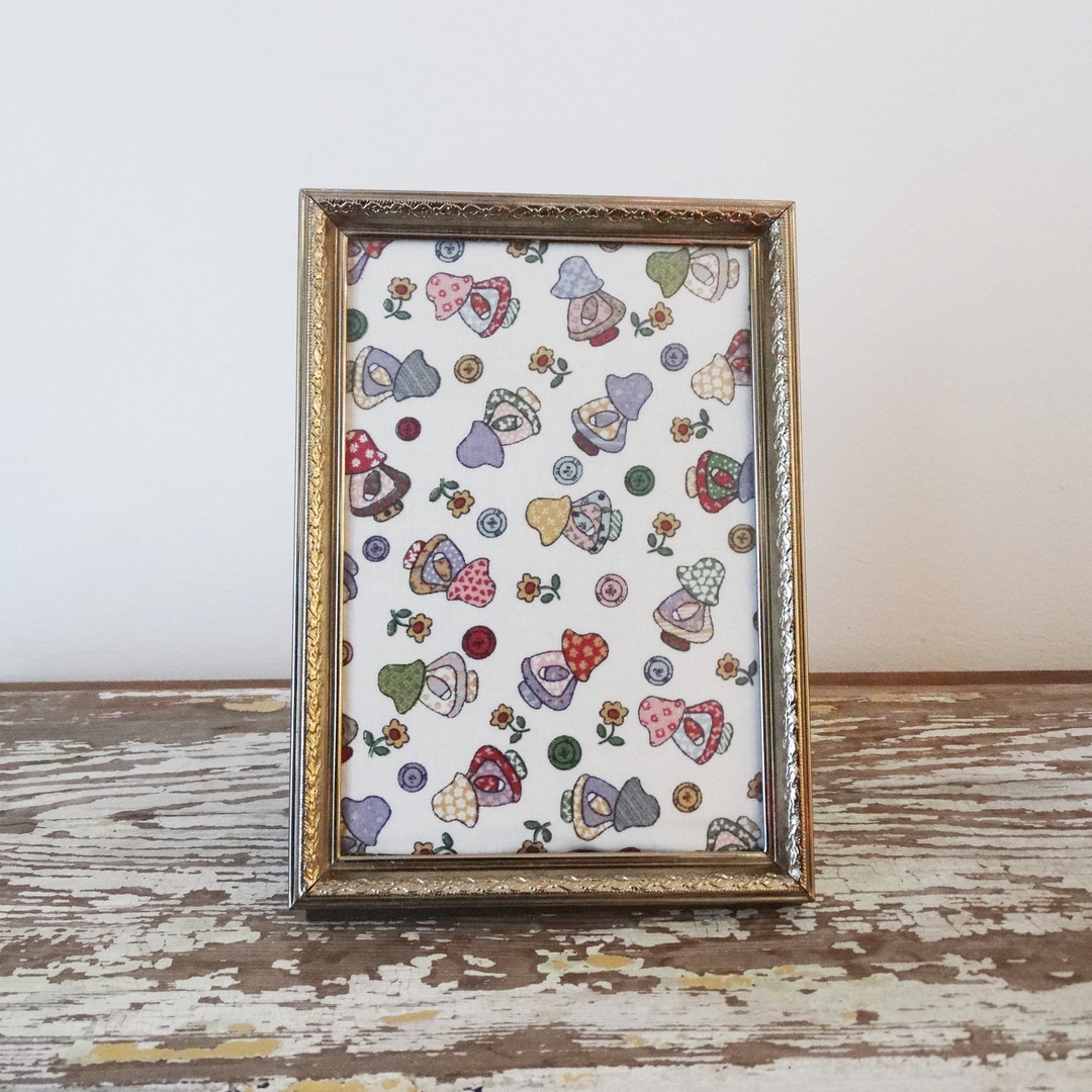 Dark Gold Picture Frame Simple Goldtone Vintage 5 X 7 Etsy