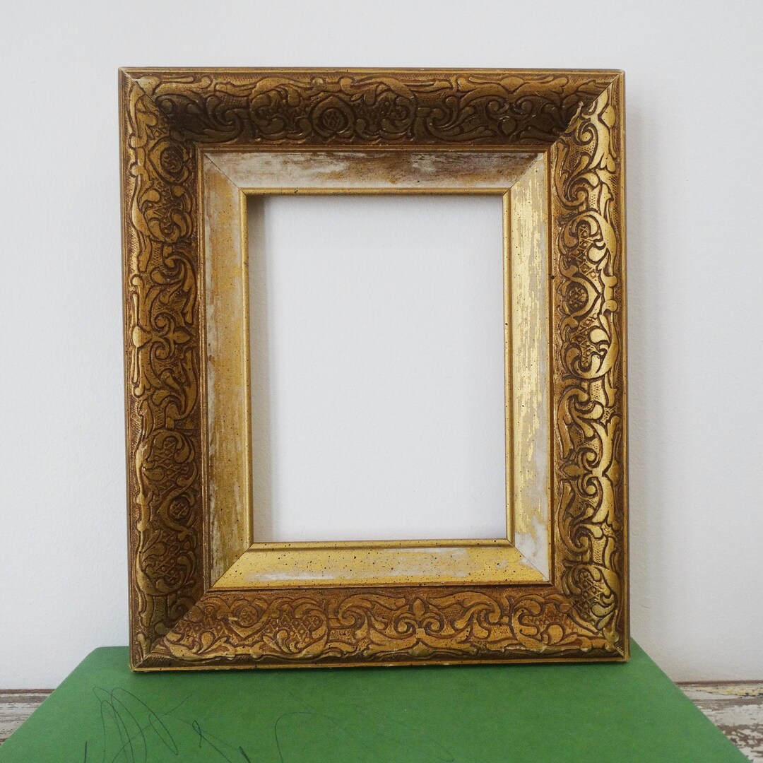 Dark Gold, 6 X 8 Ornate Carved Wood Picture Frame. Shabby Empty Open