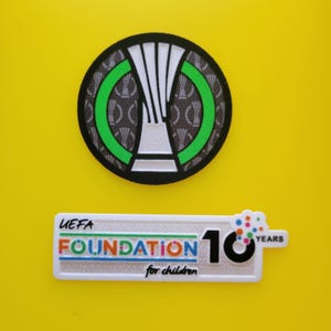 Patchs UEFA Foundation 10 Years, Finale Conference League 2025, Neufs