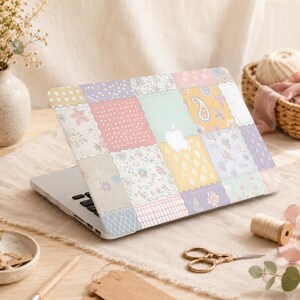Floral Patchwork Mac Protective Case, Personalized Name Cover for MacBook Air 11/13/15, Pro 13/14/15/16, Apple Laptop Case 2024 2025 2026