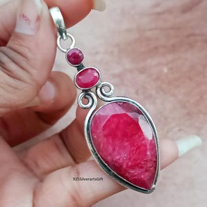 Handmade Kashmir Ruby Pendant: Faceted 925 Sterling Silver Boho Jewelry