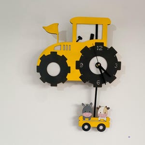 Custom Kids Tractor pendulum Clock – Wooden Farm Animal Clock, Silent Sweep Movement, Nursery Room Decor, Gift for Boys & Girls