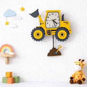 Horloge murale pelle en bois pour enfants - horloge à pendule de pelle personnalisée, horloge silencieuse, décoration de chambre d'enfant, cadeau d'anniversaire pour garçons et filles