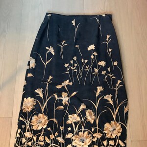[Margesherwood] / ☆ VINTAGE FLOWER SKIRT / navy $_57.JPG?set_id=880000500F
