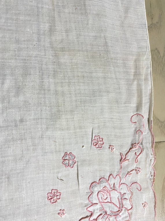 Vintage Linen Pink Floral Embroidered Handkerchief - image 5