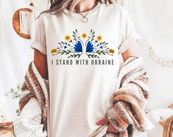 Maglietta I Stand With Ukraine Comfort Colors®, maglietta di supporto all'Ucraina, maglietta di protesta degli attivisti, maglietta dei Liberal Democrat, maglietta pro Ucraina