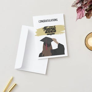 Carte de remise des diplômes générique avec enveloppe blanche