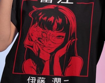 富江アニメTシャツ ユニセックス、伊藤潤二アニメマンガシャツ、アニメ