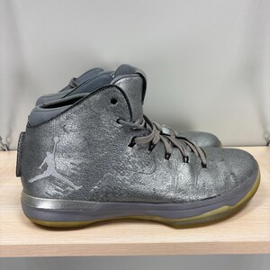 Mens sneakers Nike Air Jordan XXXL 31 Size 45 Color Gray image 4