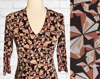 Vintage 2000's Nylon 3/4 Sleeve Top Size S Abstract Butterfly Pattern Geometric Print Brown Y2K 00's V-Neck