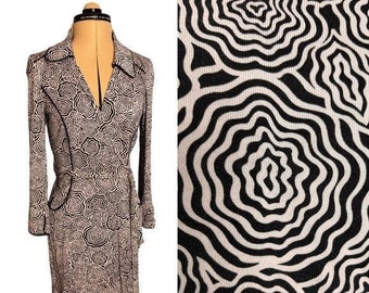 Vintage DVF Diane Von Furstenberg Duenne Wrap Dress Black White Silk Jersey Size 4 6 Geometric Floral Print Long Sleeve Collared