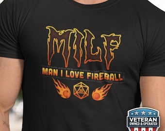 Divertente maglietta Fireball DnD, maglietta Dungeons and Dragons Grunge MILF, regalo retrò per mago DM.