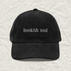 Bookish Soul bestickte Mütze, literarische ästhetische Mütze, Geschenk für Buchliebhaber, Leser-Baseballmütze, Bücherwurm-Mütze, gemütlicher minimaler Cord
