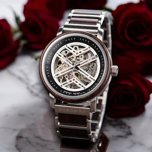 Men's Elegant Wooden Mechanical Watch | Timeless Design & Precision Engineering