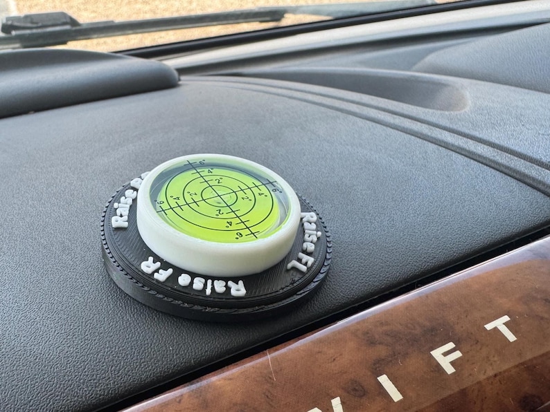 motorhome bubble leveler on dashboard