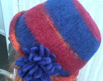 HAT WOMAN KNITTED Felt  Flapper Style