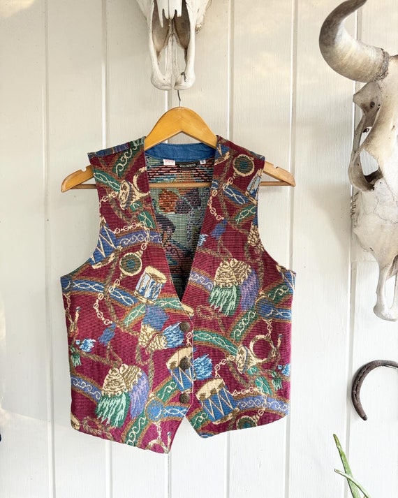 Women’s Small Vintage Tapestry Vest. Willowbend Th