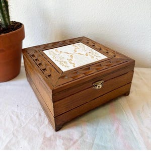 Vintage Large Hand Carved Wood Box with floral tile. Layers of wood. Red lined.